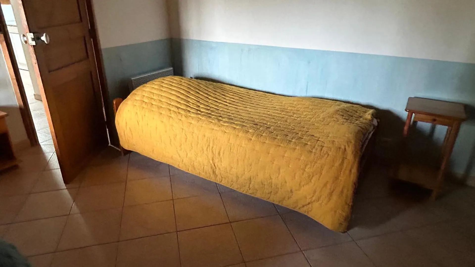 Appartement Les Tournesols à Saint-Andiol 0*,  France
